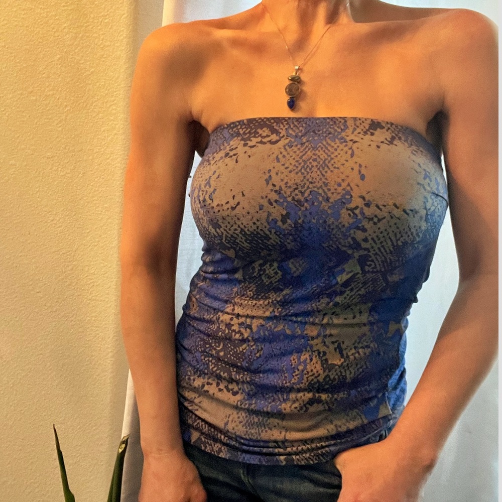 Cobalt blue/grey/black snake print tank top Small